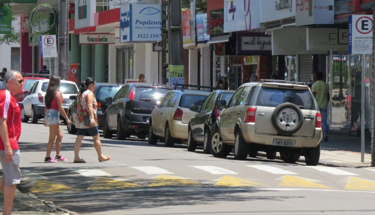Ir para  <p>O Sindicato do Com&eacute;rcio Varejista do Alto Uruguai Ga&uacute;cho &ndash; Sindilojas Alto Uruguai &ndash; e o Sindicato dos Empregados no Com&eacute;rcio de Erechim &ndash; Sindicomerci&aacute;rios...
